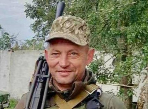 Музичній школі у Конотопі присвоїли ім’я загиблого вчителя-захисника Ігоря Самуся фото