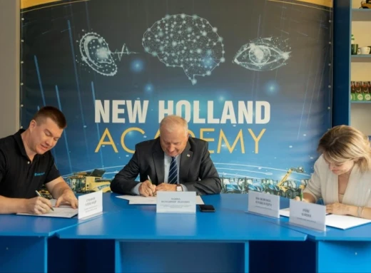 У Сумах відкрили першу в Україні «Академію New Holland» фото