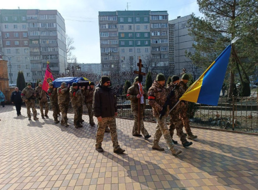 Сум’яни попрощалися із захисником Євгеном Агейкіним фото