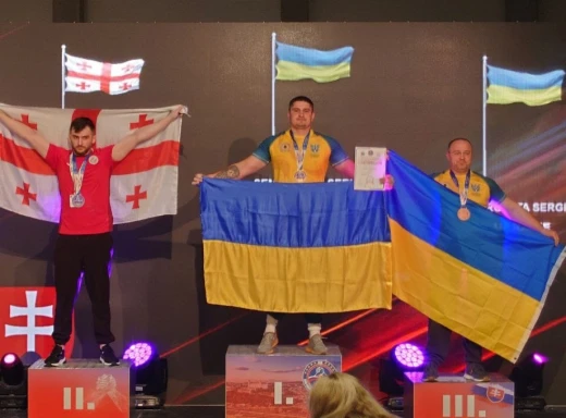 Сумські пара-армреслери здобули медалі на чемпіонаті Європи фото