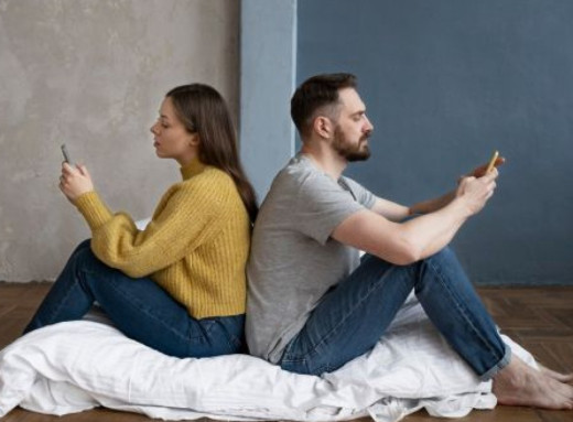 Головна відмінність у переживанні самотності: чоловіки частіше приховують емоційний голод фото Головна відмінність у переживанні самотності: чоловіки частіше приховують емоційний голод фото