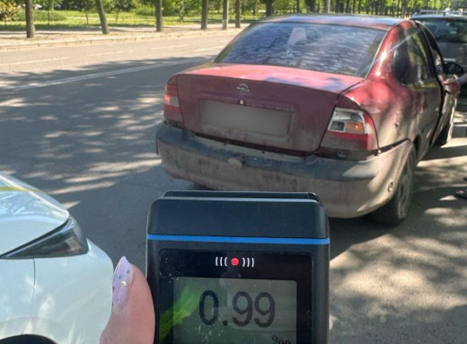 Нетверезий водій Opel спричинив ДТП у Сумах та втік фото