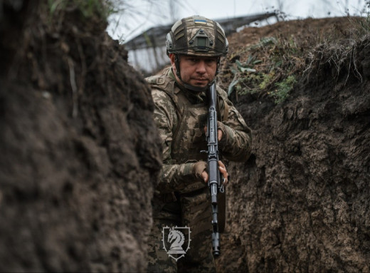 Колумбійські добровольці долучаються до 47-ї окремої механізованої бригади «Маґура», що боронить Сумщину фото