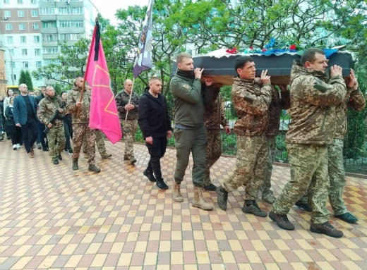 Сум’яни провели в останню путь захисника Володимира Лиховоза фото
