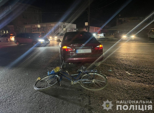 На Охтирщині сталася ДТП: водійка збила велосипедиста фото