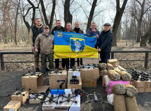 Безперебійний зв’язок, тепло і “очі” в небі: БФ “Сучасна Україна” передала допомогу захисникам Сумщини на понад мільйон грн фото