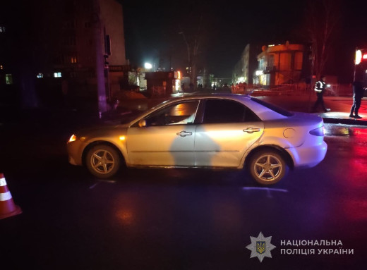 На проспекті Перемоги у Сумах водій Mazda збив 66-річну пенсіонерку фото