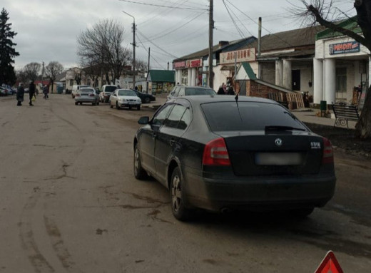 ДТП у Лебедині: пенсіонерка потрапила під колеса авто фото