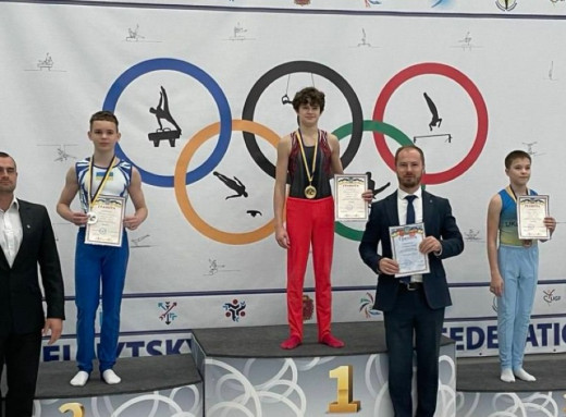 Сум’янин став чемпіоном України зі спортивної гімнастики фото