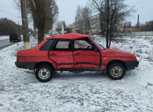 В Сумах в аварії на Харківській постраждав один із водіїв фото