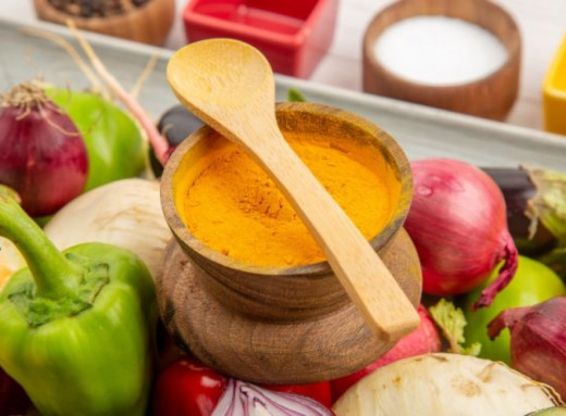 Природна аптека: як правильно вживати куркуму, щоб отримати максимум користі для здоров'я фото