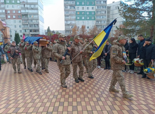 Сумська громада попрощалася із захисником Андрієм Поляковим фото