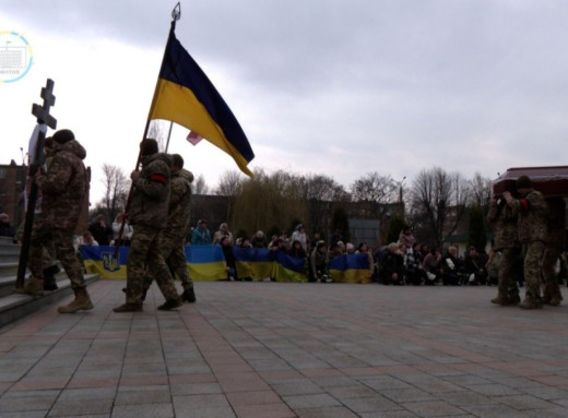 У Конотопі попрощалися з прикордонником Андрієм Ковалем фото