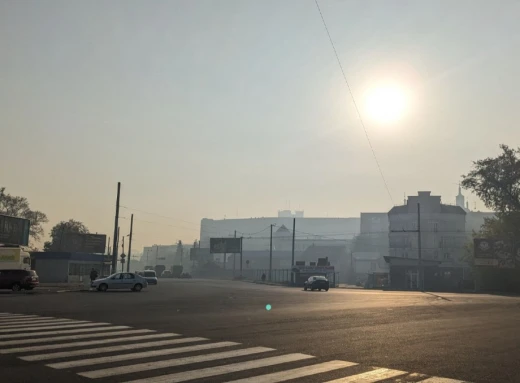 Задимленість у Сумах спричинена ворожими обстрілами фото