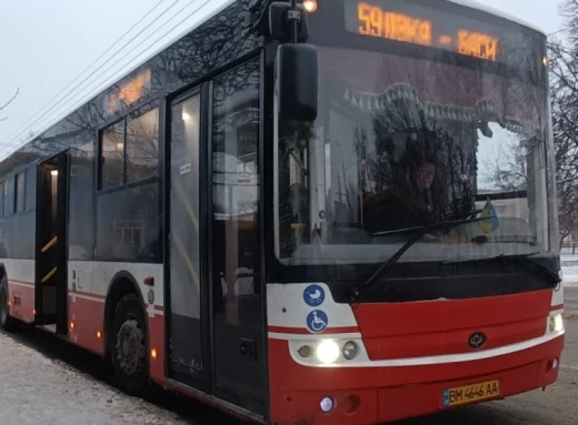 З понеділка в Сумах збільшать кількість комунальних автобусів на маршрутах фото