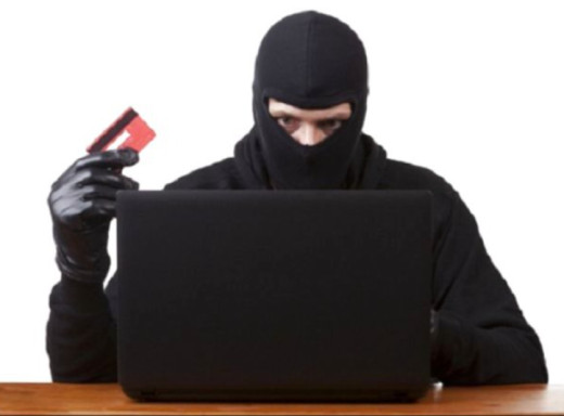 Шахраї ошукали двох сум'янок Сумщини майже на 200 тисяч гривень фото