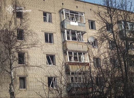 Двоє цивільних постраждали внаслідок удару КАБ по Білопільській громаді фото