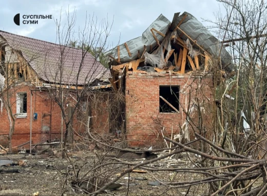 Ракетний удар: окупанти поранили одну людину в Сумах фото