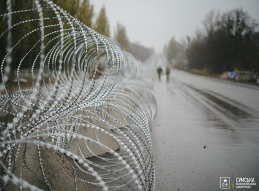 На околицях Сум триває реалізація фортифікаційних заходів фото
