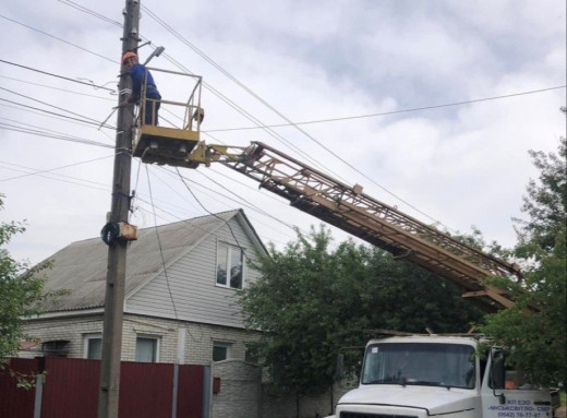 Вуличне освітлення оновили в кількох районах Сум фото Вуличне освітлення оновили в кількох районах Сум фото