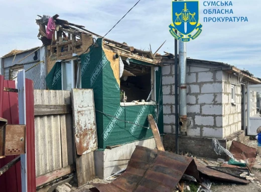 Окупанти знову обстріляли прикордонні громади Сумщини: четверо поранених фото