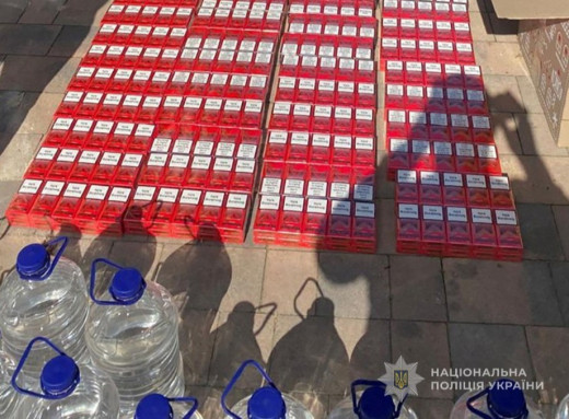 На Сумщині двох чоловіків судитимуть за незаконний збут цигарок та алкоголю фото На Сумщині двох чоловіків судитимуть за незаконний збут цигарок та алкоголю фото