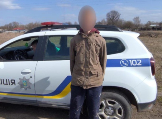 На Шосткинщині поліцейські розшукали 15-річного підлітка, який пішов із дому після сварки фото
