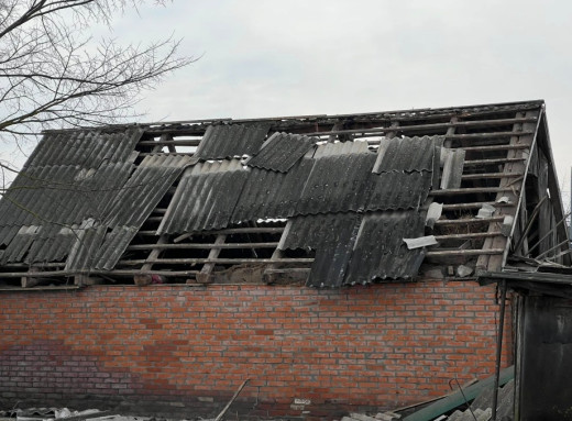 Атака безпілотника на Роменську громаду: пошкоджено 17 будівель фото