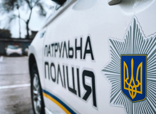 Порушила комендантську годину та пред’явила підробку: у Сумах зупинили водійку фото