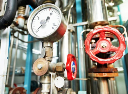 У Сумах розпочалися гідравлічні випробування: тепловики готують місто до зими фото