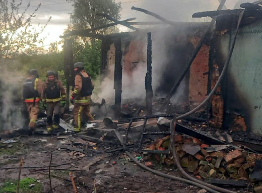 Безпекова ситуація на Сумщині: без жертв, але з новими руйнуваннями від ворожих обстрілів фото Безпекова ситуація на Сумщині: без жертв, але з новими руйнуваннями від ворожих обстрілів фото