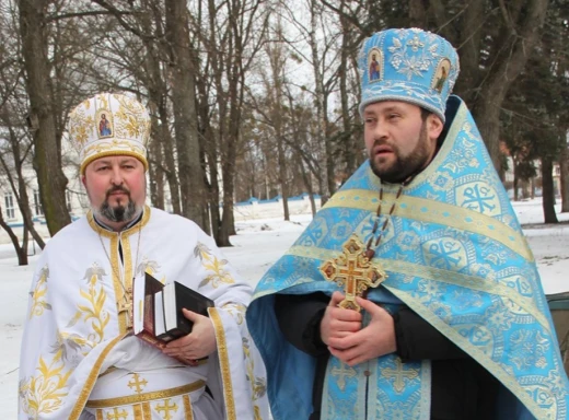 У Тростянці з'явиться перша парафія Православної Церкви України фото