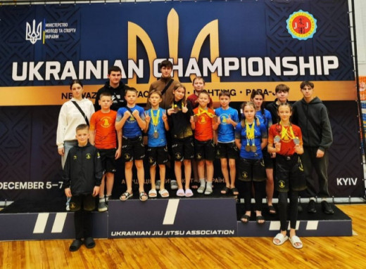 Сумські бійці вибороли дев’ять медалей на чемпіонаті України з джиу-джитсу фото