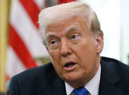 Демократи відмовляються голосувати за імпічмент Трампа: названо причину фото Демократи відмовляються голосувати за імпічмент Трампа: названо причину фото