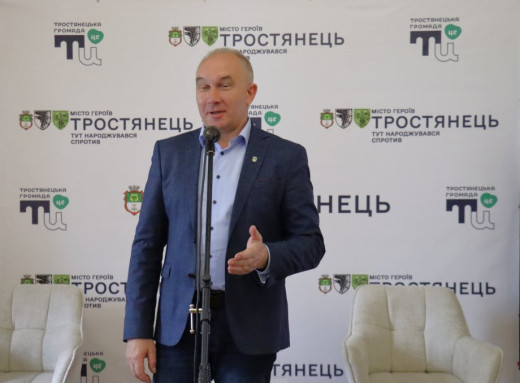 Зарплата мера Тростянця перевалила за 100 тис. грн на місяць фото