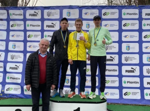 Сум’янин виграв на чемпіонаті України з кросу фото