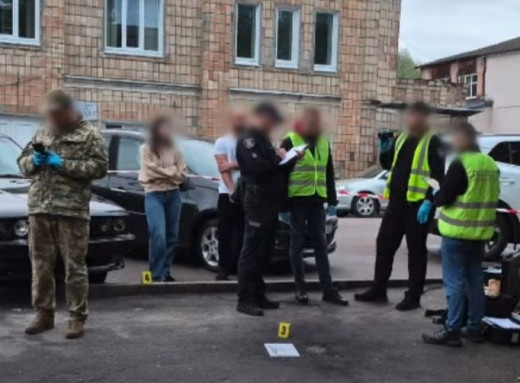 Вибух гранати в Охтирці: під варту взято чоловіка, який травмував п’ятьох людей фото