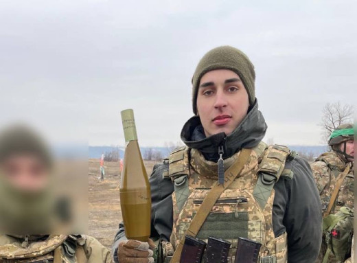 Сестра загиблого 18-річного солдата просить присвоїти йому звання Героя України фото