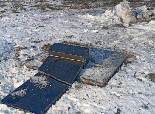 Авіаудар рф знищив меморіал жертвам Голокосту в Білопіллі фото