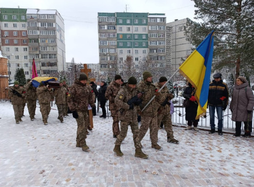 У Сумах провели в останню путь солдатів Віктора Свириденка та Станіслава Туболева фото