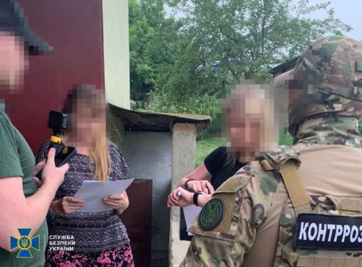 Суд виніс вирок агентці рф, яка здавала окупантам позиції українських військових на Сумщині фото