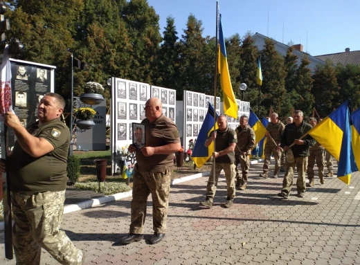 Роменщина попрощалася із загиблим на фронті Олександром Табалою фото