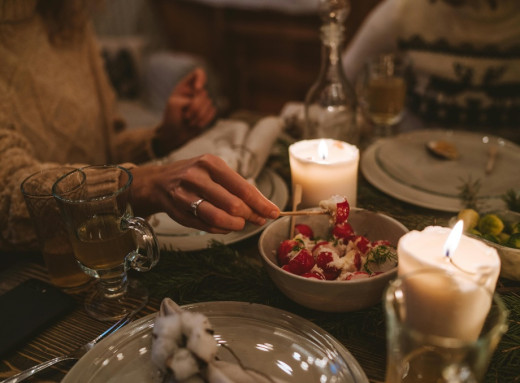 Базовий новорічний мінімум – у скільки обійдеться стіл у Сумах фото