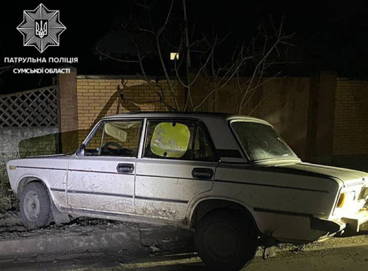 Аварія на Баранівській: сум’янин під дією алкоголю протаранив бордюр фото