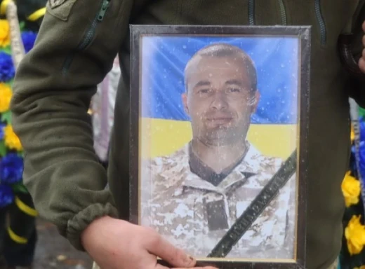 В Охтирці поховали старшого солдата Олександра Кулика фото