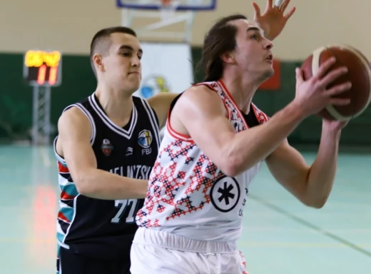 Сумські баскетболісти двічі виграли у Києві фото