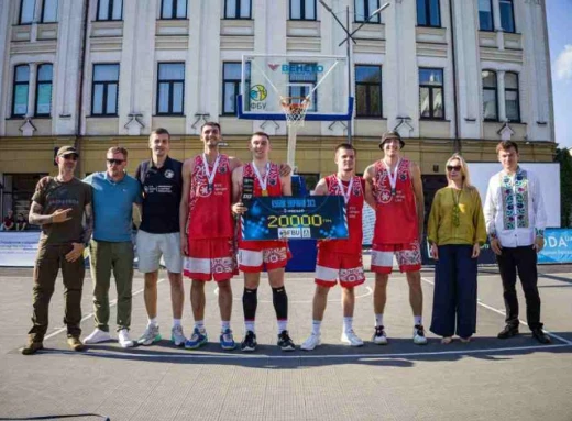 Сум’яни виграли перший етап Кубку України з баскетболу 3х3 фото