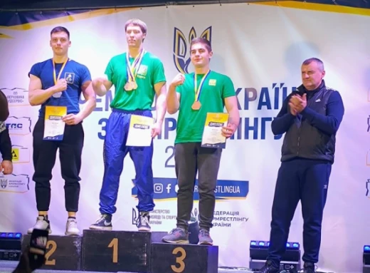 Армреслери Сумщини здобули 12 медалей на чемпіонаті України фото