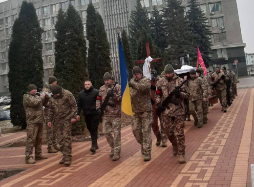 У Сумах попрощалися із двома героями-земляками фото