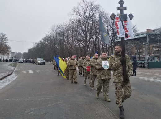 Роменці попрощалися із героєм Іваном Олійником фото